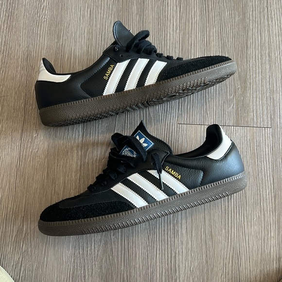 Adidas Samba - Picture 1 of 5